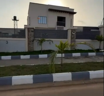 Newly Built 6-Bedroom Luxury Duplex with 2-Room BQ for Sale in Guzape, Abuja